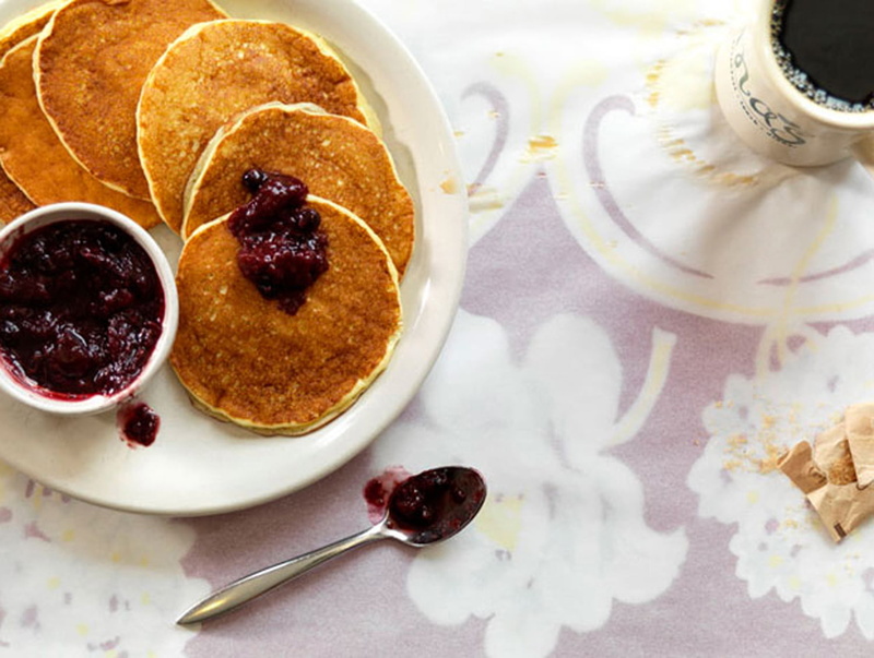 Heavenly, preserves, 720P, food, ceramic plate, spoon, Hots, Prairie, ceramic, Cafe, floral, pancakes, dessert, freshness, homemade, fruit, Grass, breakfast
