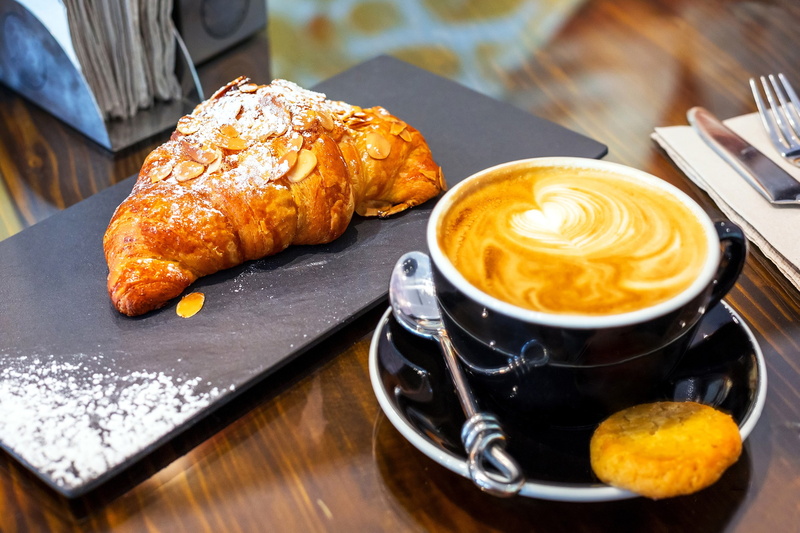 food, breakfast, coffee, 2K, croissants
