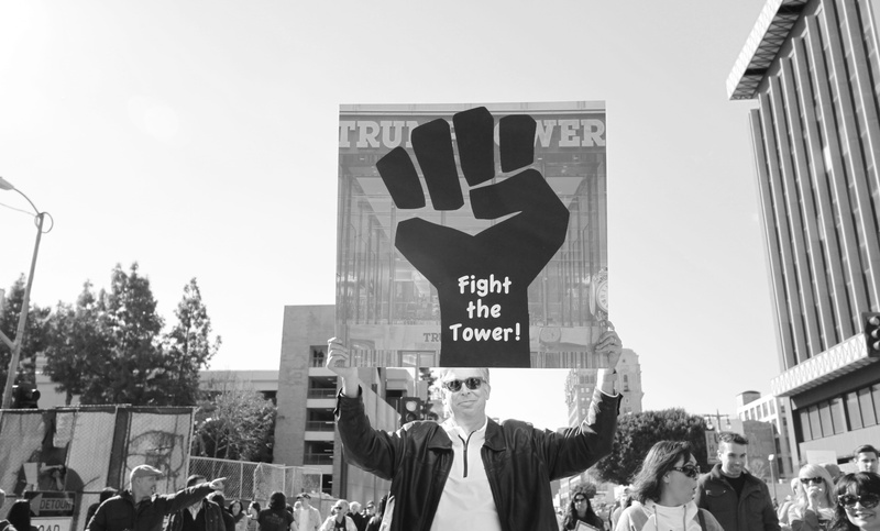built structure, communication, architecture, feminist, group of people, protest, crowd, day, women, fight, western script, lifestyles, building exterior
