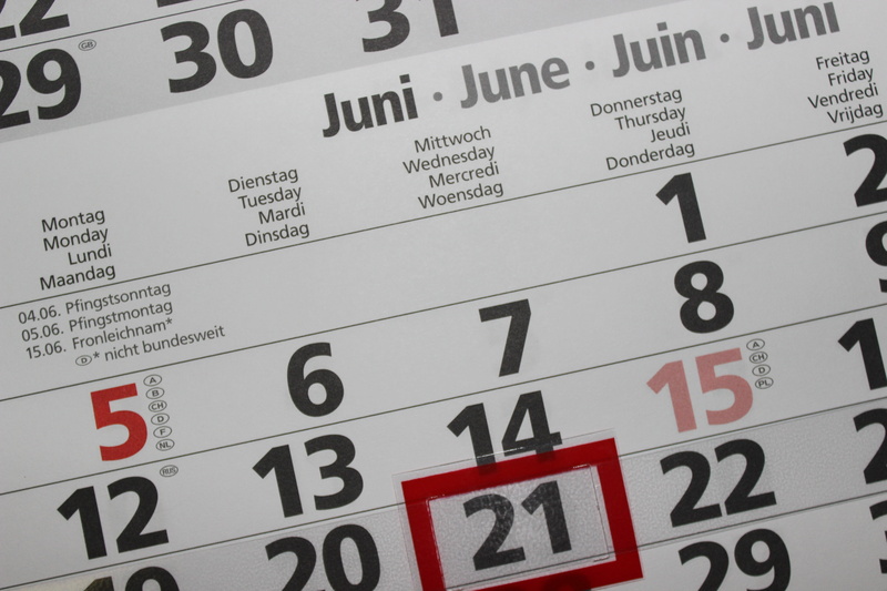 red, white, arts culture and entertainment, monthly, year, june, indoors, paper, pay, page, no people, calendar, western script, number, communication