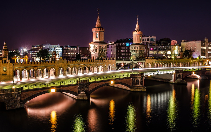 reflection, bridge, connection, bei, illuminated, oberbaumbr, berlin, arch bridge, nature, no people, night, river, building exterior, building, cityscape