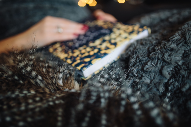 body part, cozy, human hand, young, close-up, Hygge, unrecognizable person, at home, cosy, selective focus, 5K, finger, book, reading, one animal, drinking