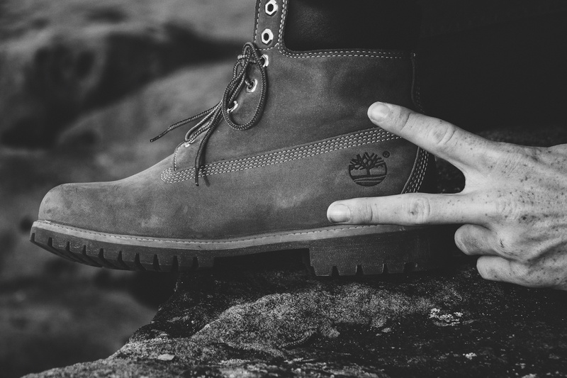 low section, australia, art and craft, focus on foreground, human foot, 5K, human hand, real people, wearing, one person, nature, person, close-up, day