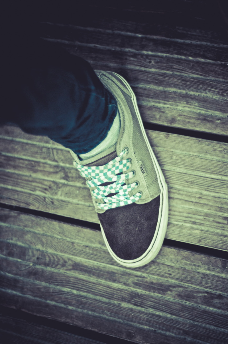 personal perspective, human body part, indoors, sneakers, human foot, one person, shoe, wearing, wooden, human limb, laces, top, wood - material, men, 1080P