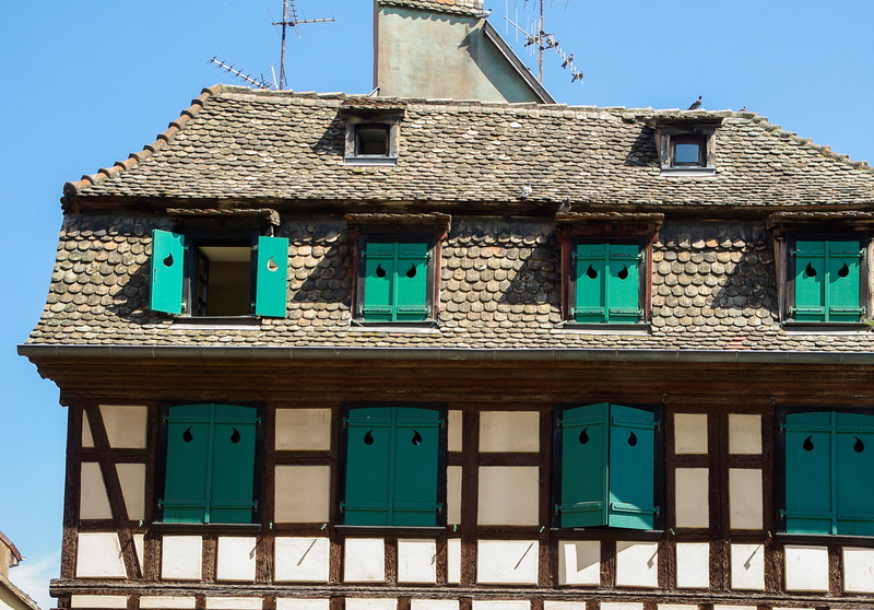 built structure, gray, nature, timbered house, alsatian house, blue, day, sunlight, concrete, clear sky, alsace, old, strasbourg, window, building, white