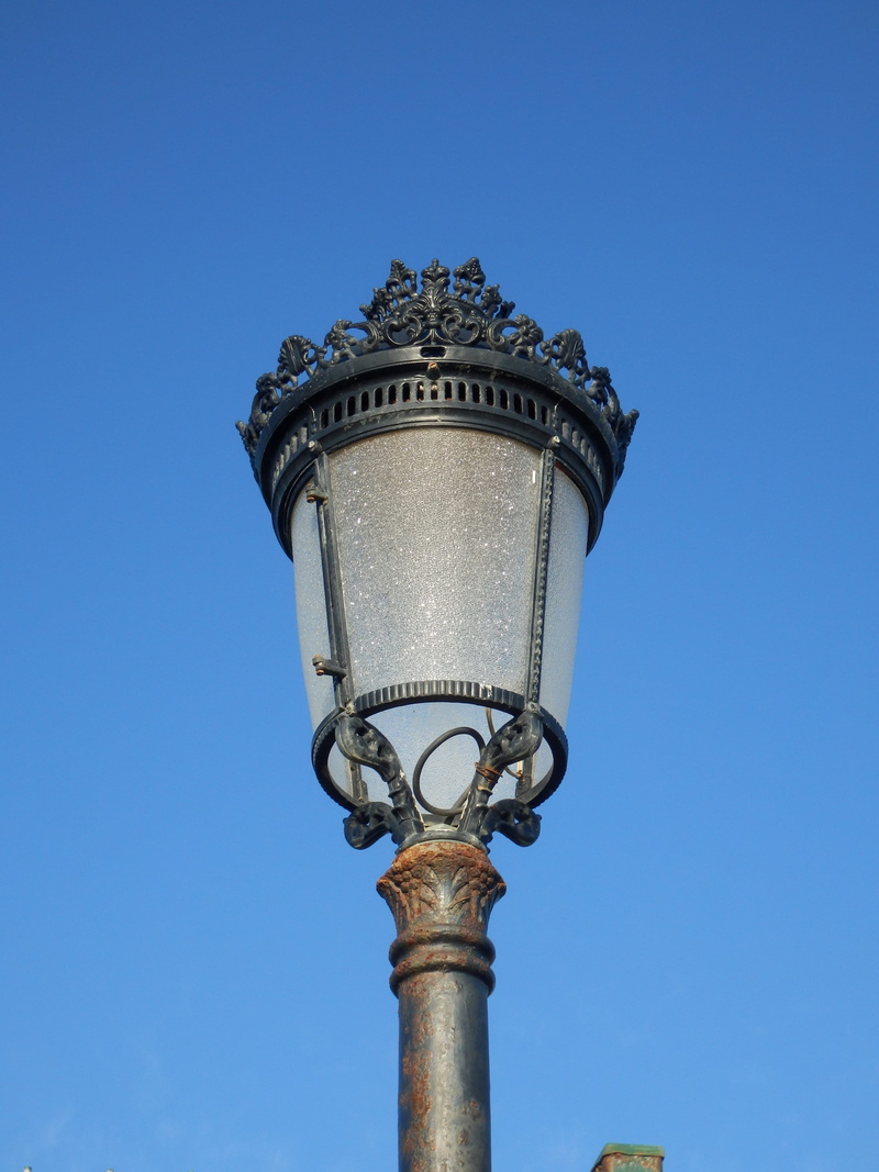 old-fashioned, retro styled, lamps, road, low angle view, electric Lamp, metal, day, gas light, old, energy generation, 4K, technology, sky, nature, lighting equipment