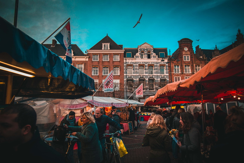 illuminated, saturday, colors, women, street market, retail, holland, market, group of people, large group of people, architecture, men, built structure