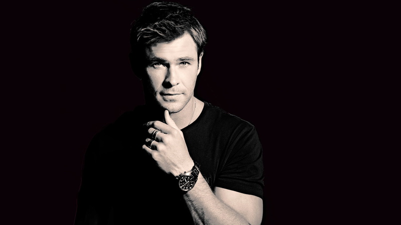 SNL, aggression, black color, casual clothing, 1080P, men, handsome, looking at camera, chris, portrait, studio shot, human face, headshot, Chris Hemsworth