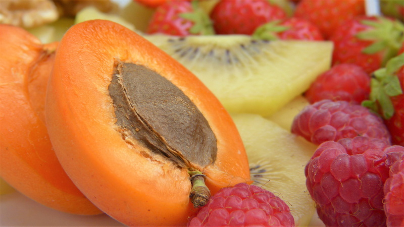 Cut, sliced, tomato, close, fruits, prevent, orange color, cut in half, wellbeing, healthy eating, variation, bio, red, no people, vitamins, food, frisch