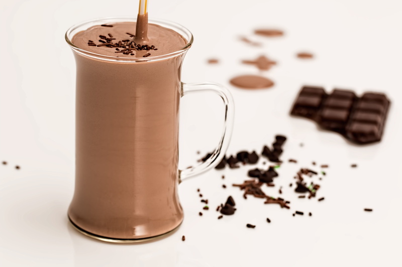 sip, coffee, juice, coffee - drink, refreshing, freshness, flavor, coffee cup, dairy, cup, refreshment, brown, studio shot, roasted coffee bean, no people
