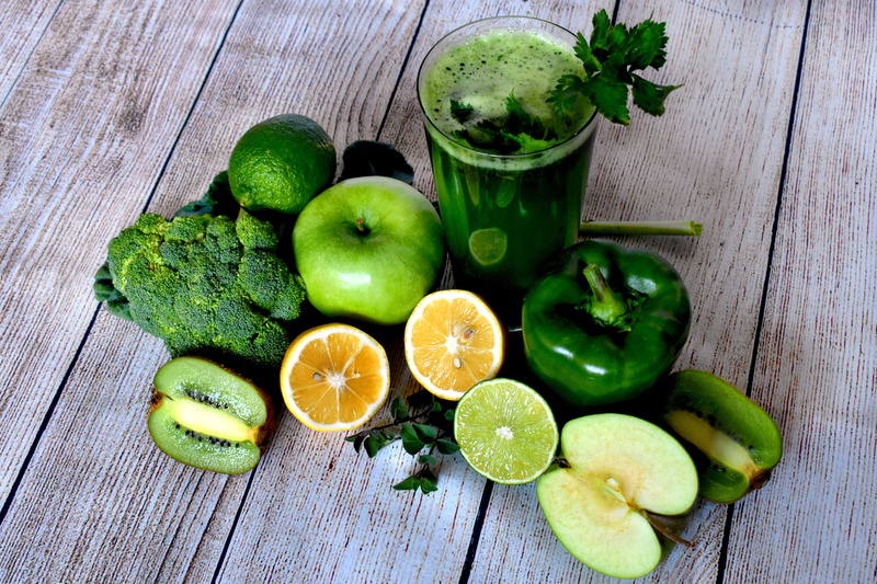 household equipment, beverage, healthy, vegan, diet, freshness, healthy eating, wellbeing, bio, indoors, halved, green color, table, wood - material, glass