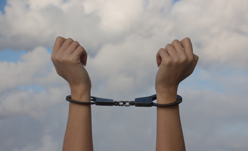 hands, bracelet, hand, child, wearing, nature, leisure activity, black, limb, close-up, human arm, human limb, outdoors, sky, 5K, hand raised, human body part