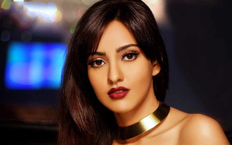 headshot, body part, Neha Sharma, beautiful people, hair, Indian, brown hair, Actresses, 1080P, one person, beautiful woman, Neha  Sharma, Model, Face