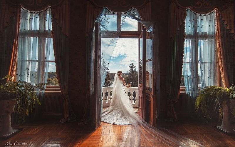 adult, newlywed, women, wedding, bride, one person, flooring, gown, bridal, 1080P, architectural column, architecture, celebration, full length, s, built structure