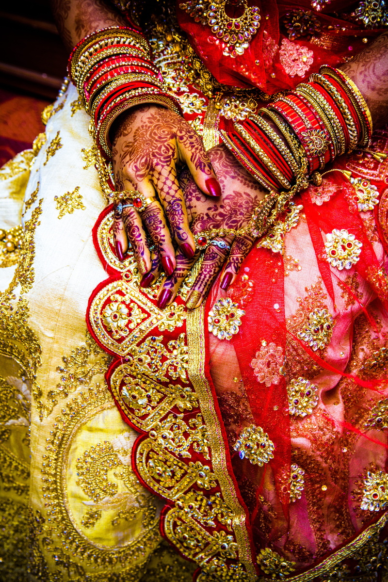 saree, bride, art and craft, newlywed, sculpture, bangles, fashion, hindu, religion, tradition, mehendi, wedding, decoration, traditional clothing, bangle