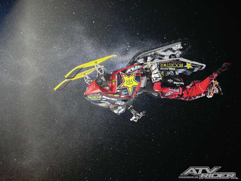 720P, snowmobile