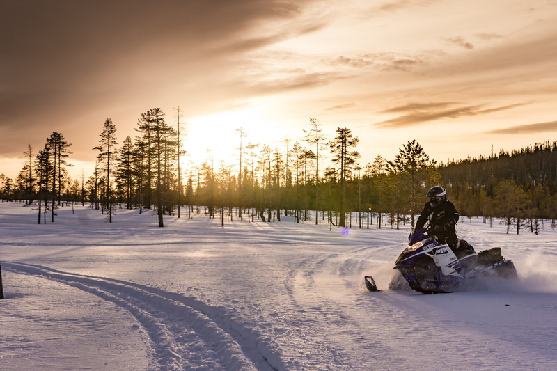 leisure activity, sitting, the midday sun, cold temperature, sport, winter sport, warm clothing, Snowmobile, winter sports, one man only, Lapland, snow vehicle