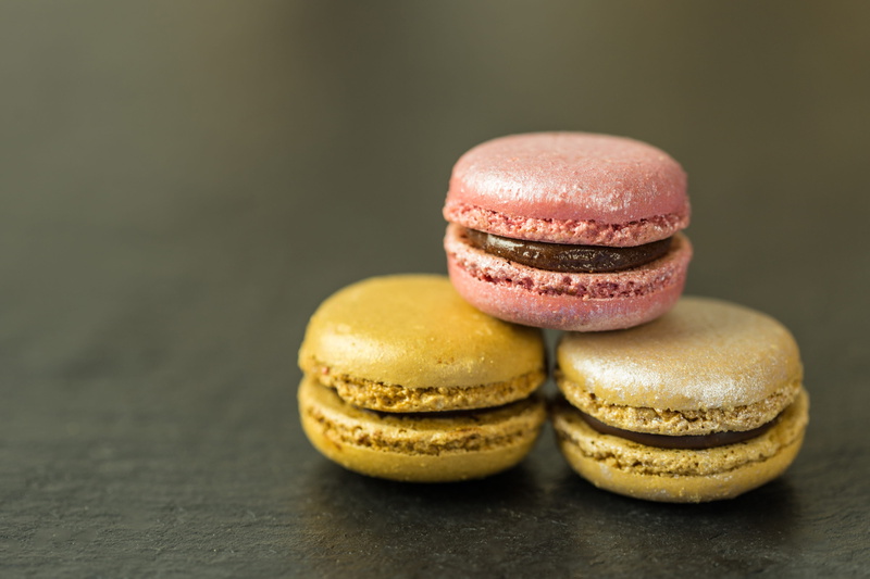 baked, temptation, freshness, mini, macaroon, ready-to-eat, indoors, no People, stack, sweet, 4K, multi Colored, Image, chocolate, close-up, food/Drink
