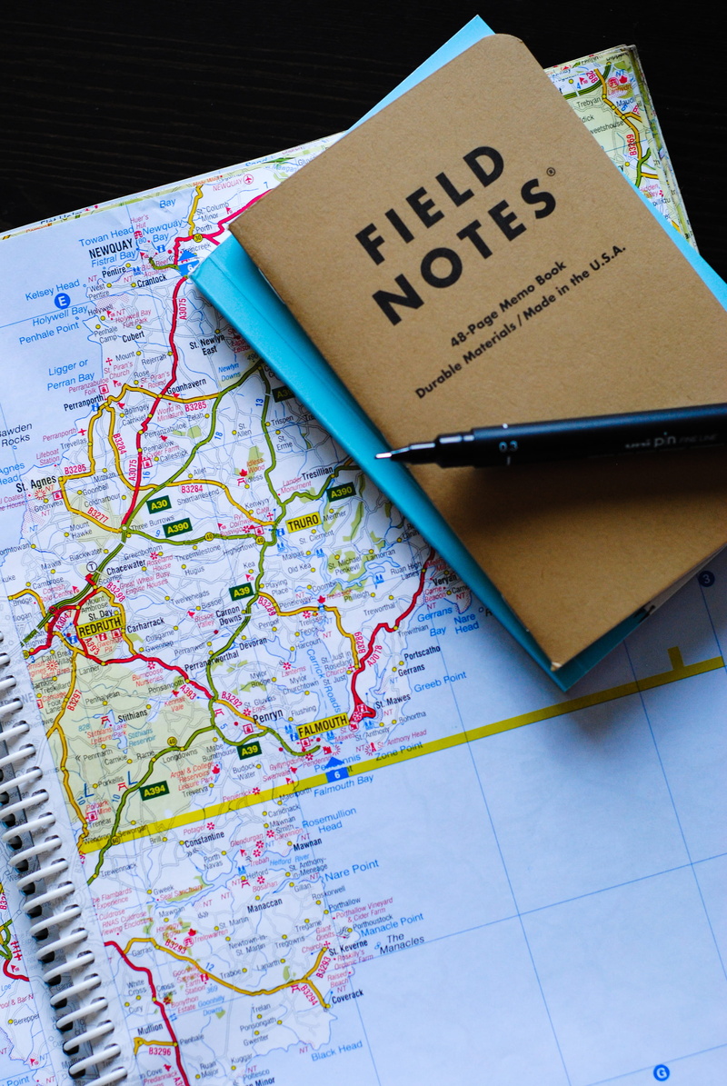field, vacations, pen, passport, travel, tourism, journey, emigration and Immigration, direction, note, europe, cartography, world Map, great britain, book