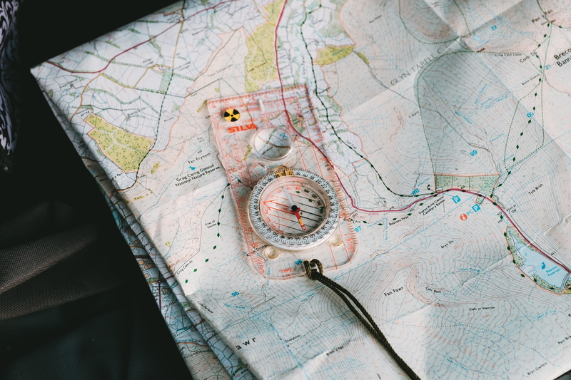 people Traveling, tourism, no People, paper, travel destinations, compass, guidance, backgrounds, high angle view, lost, searching, macro, clear, journey