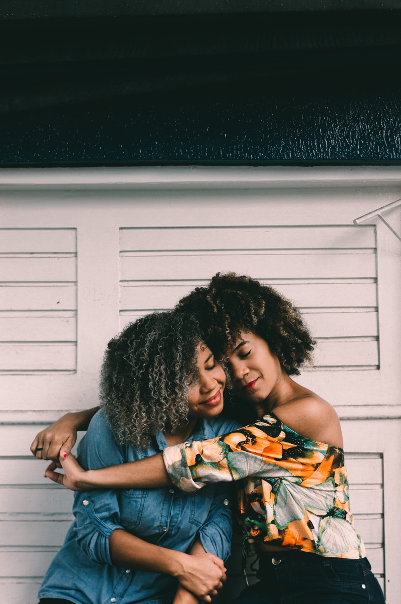 architecture, two, friend, smiling, adult, hug, clean, happiness, white, arm around, couple - relationship, women, 5K, emotion, hugging, people, bff, woman