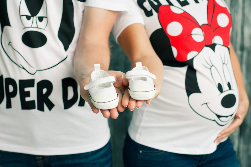 young, future parents, mug, couple, front view, minnie, uniform, casual clothing, just married, coffee cup, family, child waiting, t, kid, real people