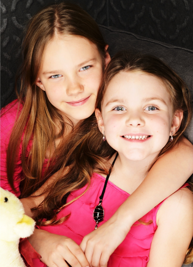 babies And Children, daughter, Brothers And Sisters, smile, people, beautiful, girls, two people, bonding, friends, fun, family, Hug, children Only, lifestyle