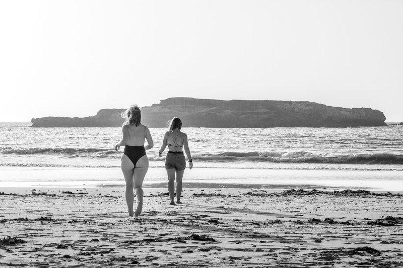 leisure, water, walking, happy, people, beautiful, happiness, standing, leisure activity, joy, couple - relationship, sea, bonding, friends, holiday, adult