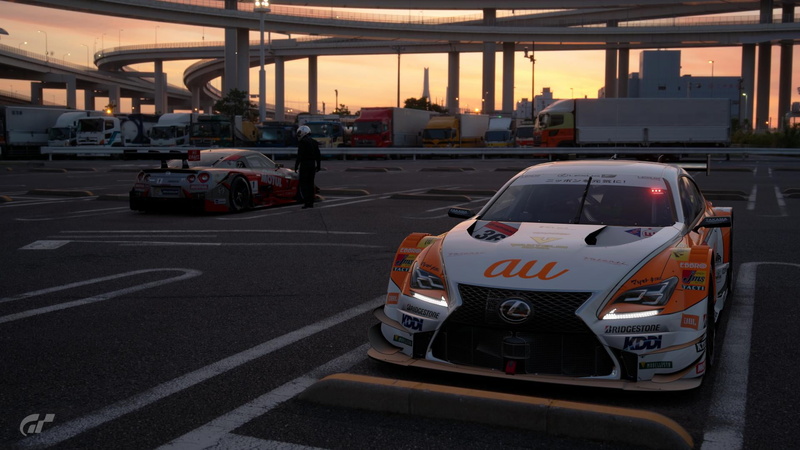 incidental people, motor vehicle, Gran Turismo Sport, Gran Turismo, car, 1080P, transportation, illuminated, building exterior, connection, street, architecture