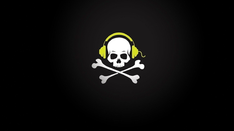 healthcare and medicine, white, human skeleton, pirate, representation, skeleton, logo, yellow, body part, copy space, cut out, headphone, halloween, studio shot