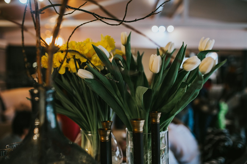 flower arrangement, beautiful, beauty in nature, freshness, inflorescence, flower, food and drink, 4K, Elegant, fragility, yellow, business, home, table