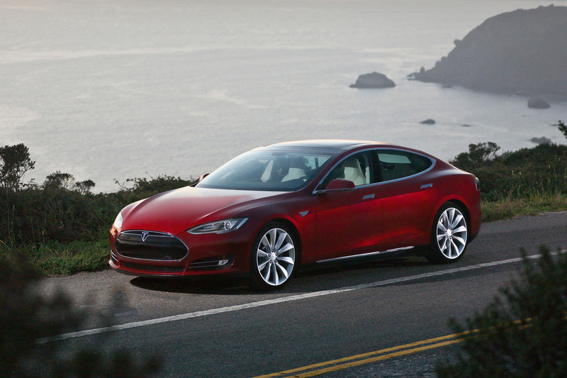 Tesla Motors, transportation, city, outdoors, reflection, land vehicle, Tesla S, road, luxury, day, street, journey, mode of transportation, car, red, travel