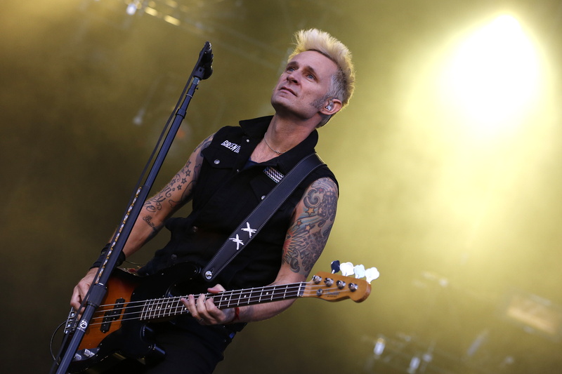 rock, concert, day, 4K, hd jpg, pop, guitar, green, punk