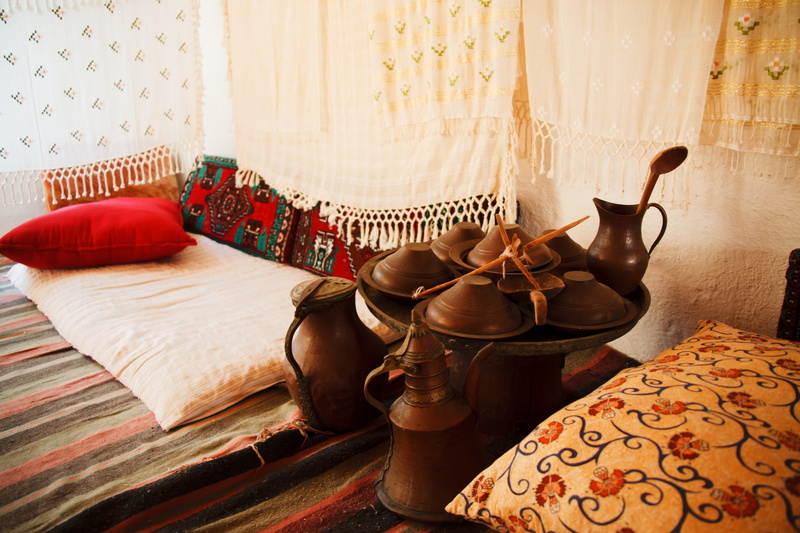 ornate, dish, wood - material, side table, home, no people, retro styled, pattern, indoors, music, house, stripe, steel, electric lamp, brown, traditional
