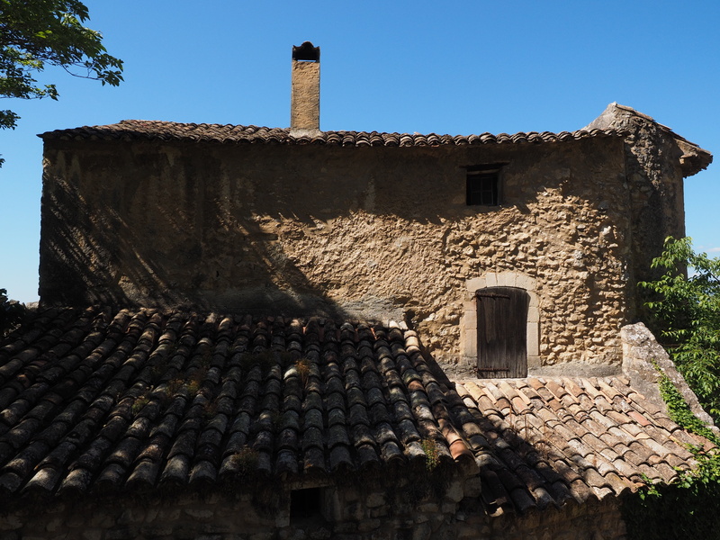 travel, medieval, building, day, travel destinations, built structure, artists village, ancient, home, sky, no people, roof tile, architecture, city, provence-alpes-côte dazur