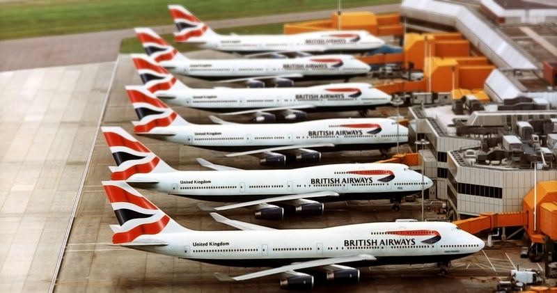 Passenger, Long-haul, 2K, Airliner, A lot, airplanes, Waiting, 747, Boeing, On earth, Airport, British Airways, six, white, The plane