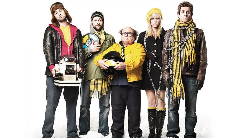 friendship, standing, happiness, females, 1080P, clothing, adult, women, Glenn Howerton, males, white background, Rob McElhenney, looking at camera, smiling