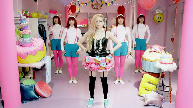 portrait, standing, young adult, indoors, dress, celebration, Avril Lavigne, full length, singer, pink color, fashion, group of people, 1080P, multi colored