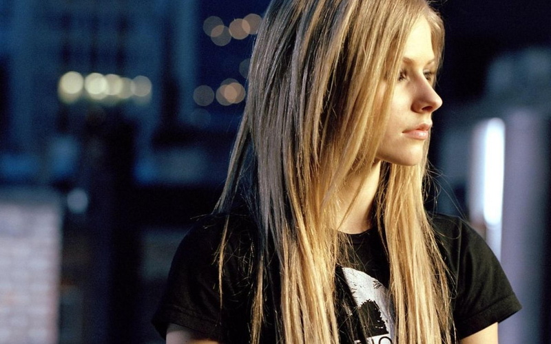 celebrities, single, girls, celebrity, lavigne, picture, 2K, hollywood, music, avril, avril lavigne, women
