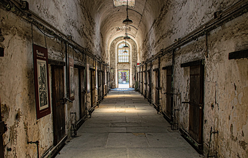 4K, the way forward, arch, outdoors, historical site, history, building, prison, day, photo, architecture, arcade, diminishing perspective, direction