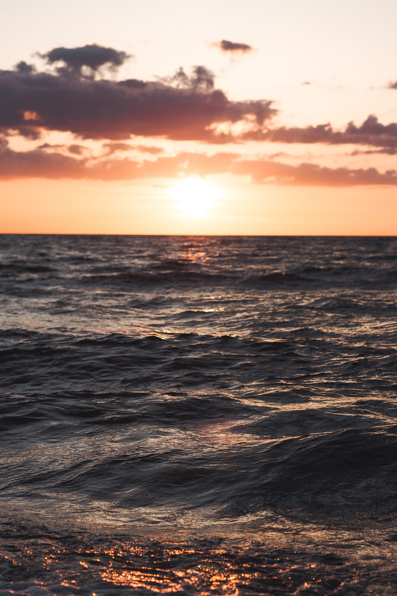 sea, beach, shadow, scenics, sun, sunny, cloud - Sky, color Image, spring, cloudscape, rain, tranquil Scene, sunset, autumn, water, gold Colored, water drop