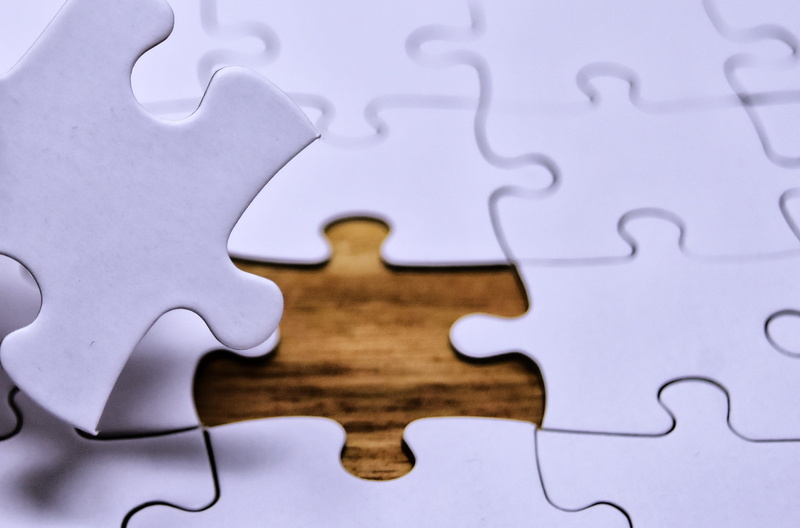 full frame, 2K, connection, close-up, play, solution, jigsaw puzzle, puzzle, memory cards covered with, indoors, jigsaw piece, backgrounds, leisure activity