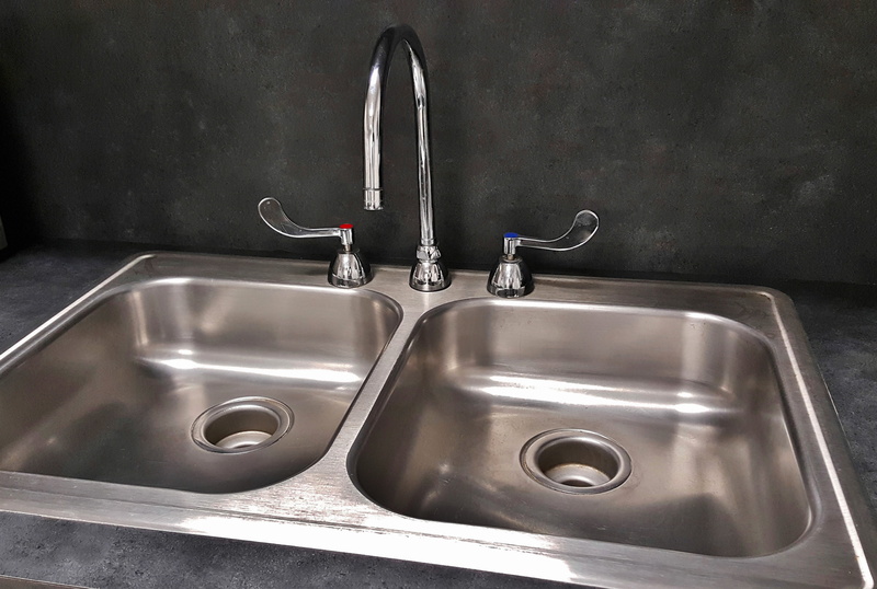 4K, kitchen sink, stainless steel, twin, shiny, close-up, silver colored, household equipment, plumbing, domestic Bathroom, indoors, steel, chrome, basin