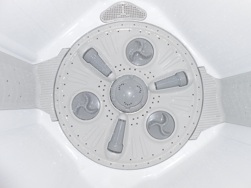 high angle view, design, domestic, machinery, close-up, ceiling, washtub, home, geometric shape, nobody, inner view, washing machine, household, housework