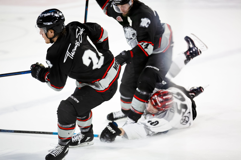 action, professional, players, headwear, competition, people, cold temperature, sports helmet, athletes, two people, sports clothing, competitive, playing