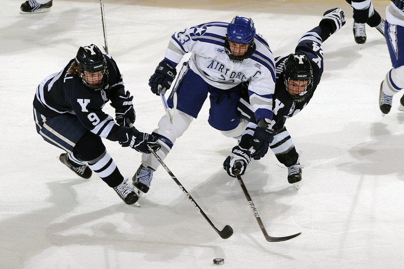 full length, contact, hockey, ice, game, blue, white, hobby, snow, ice hockey, group of people, winter, men, sports helmet, teams, skating, jersey, playing