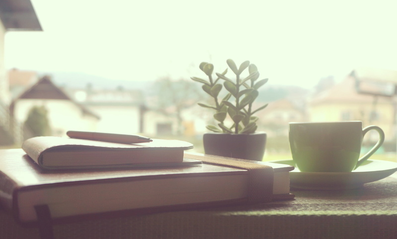 drink, workplace, coffee cup, coffee, lifestyle, tea cup, notebook, sunlight, coffee table, coffee - Drink, focus on foreground, day, mug, lancer, table
