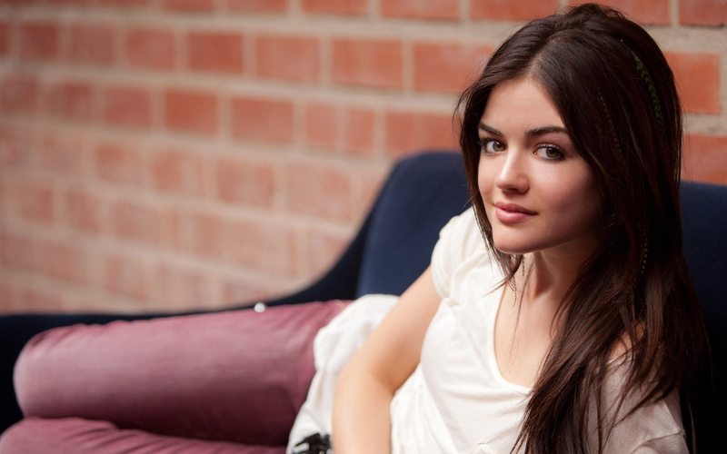 cool girl, girls, lucy, lucy hale, relaxing, celebrity, babes, 2K, hale