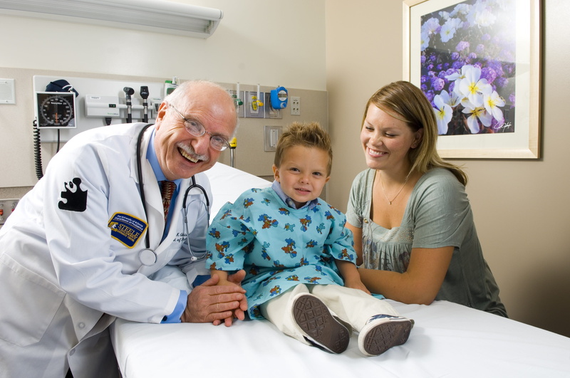 stethoscope, females, women, child, doctor patient, togetherness, group of people, indoors, medical supplies, university, family, patient, University Of Arizona