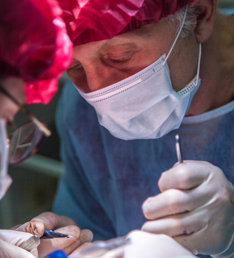 surgery, holding, 4K, men, portrait, doctor, dentist, occupation, operation, looking down, males, finger, looking, people, technology, mask, two people
